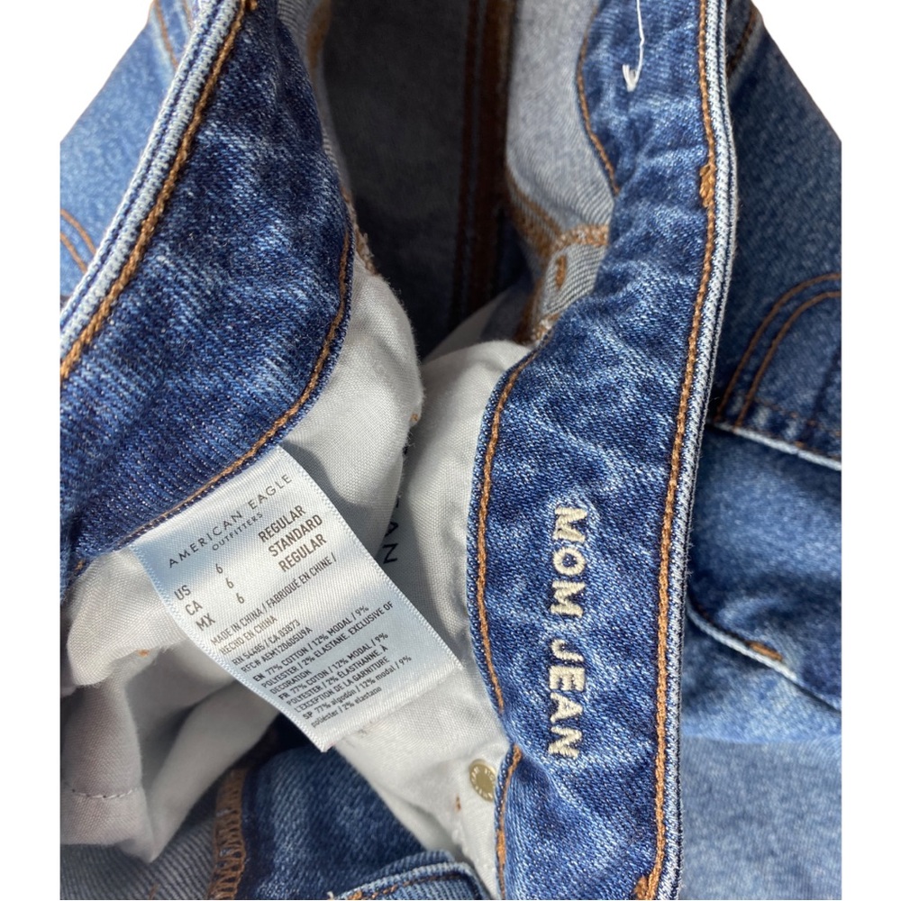 AE Ripped Knee Mom Jeans - Picture 5 of 5